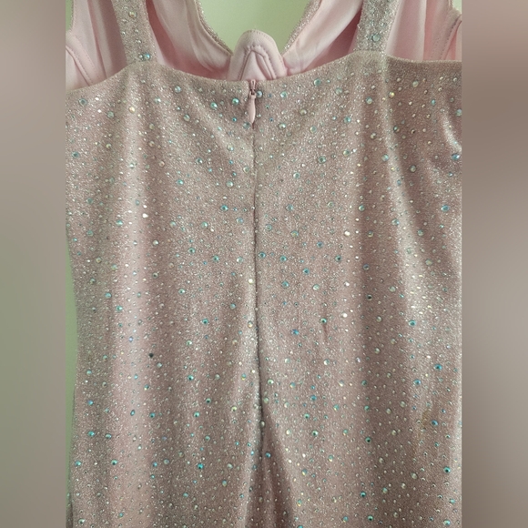 Sparkly Pink Dress - Picture 4 of 4